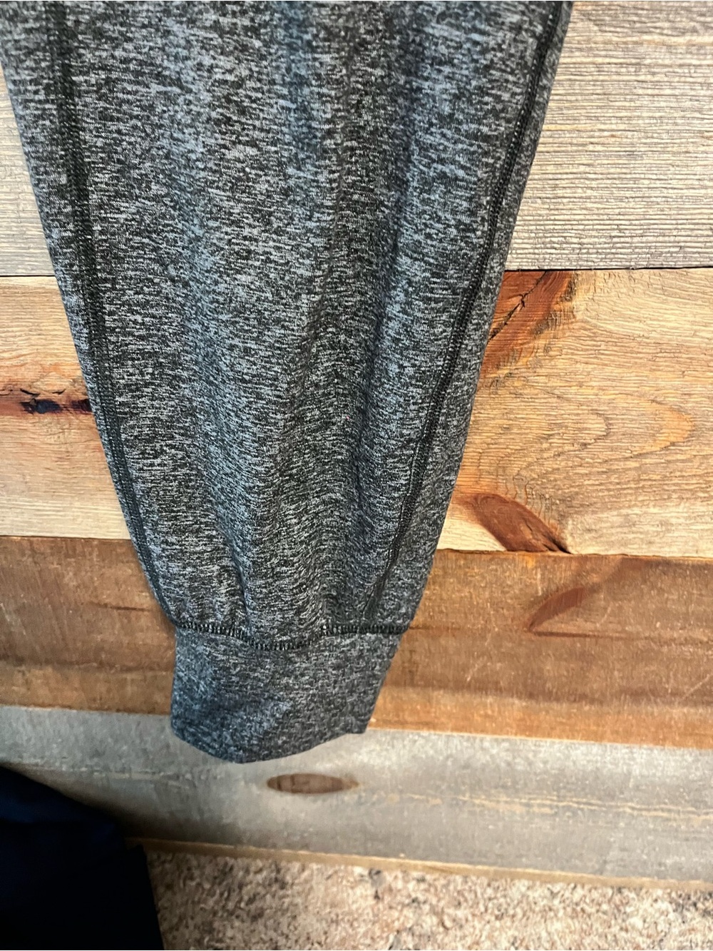 GAP Women's Gray Heather Drawstring Joggers Size Small. Super soft! - Picture 5 of 5